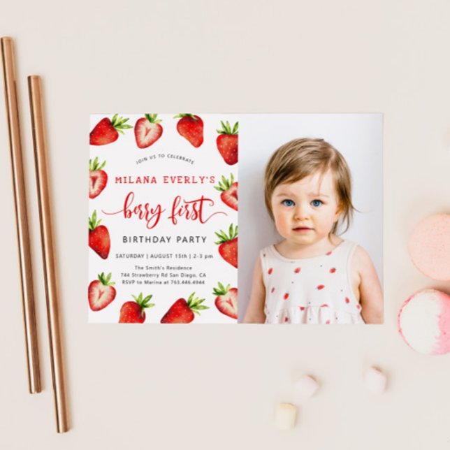 Invitación Fiesta del primer cumpleaños de fresa | Berry Firs (Subido por el creador)