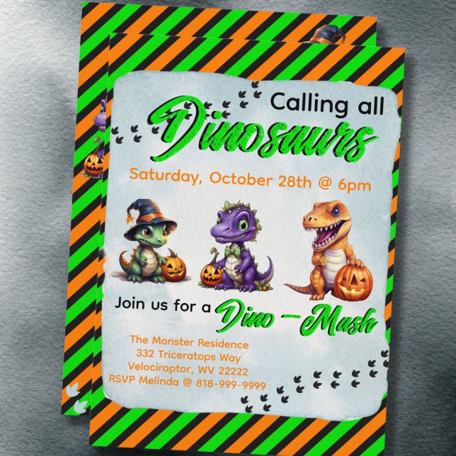Invitación Fiesta Dino-Mash de los dinosaurios de Halloween (Green & Orange Diagonal Stripe Dinosaur Halloween Dino-Mash Party Invitation)