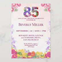 Fiesta floral elegante por el 85 cumpleaños