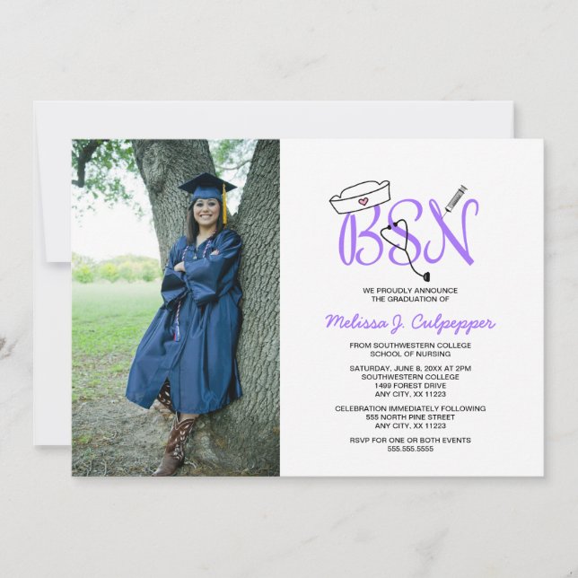 Invitación fiesta/morado para graduación de foto de enfermera (Anverso)