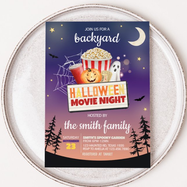 Invitación Fiesta nocturno de cine Backyard Halloween (Outdoor Backyard Halloween Movie Night Party Invitation)