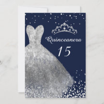 Fiesta Quinceanera con vestido de plata