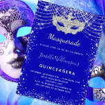 Invitación Fiesta Quinceanera de la Mascarada de plata azul r<br><div class="desc">Para un elegante Masquerade,  Quinceañera,  15 años. Un fondo azul real. Decorado con un polvo falso purpurina plateado y una máscara de mascarada. Personalice y agregue un nombre,  edad y detalles del fiesta. El nombre se escribe con un guión de estilo con letras a mano</div>