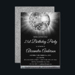 Invitación Fiesta Silver 21st Birthday Disco Ball - Fiesta de<br><div class="desc">Fiesta De 21 Años De Plata,  Invitación A La Fiesta Disco Ball. La invitación a la fiesta de cumpleaños 21,  plateada y negra,  es perfecta para un Fiesta moderno de cumpleaños 21. Póngase en contacto con el diseñador para obtener elementos coincidentes personalizados.</div>