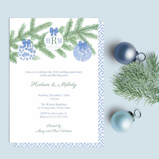 Invitación Fiestas Inteligentes de Aniversario de Boda con Mo (Wedding Anniversary Party Invitation Featuring Fir Tree Branch With Blue And White Baubles)