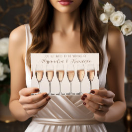 Invitación Fila elegante de copas de champán rosa