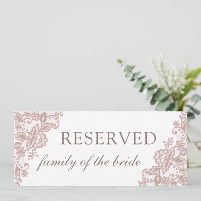 Invitación Firma reservada de la familia rosa lace boda (Anverso de pie)