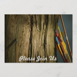 Invitación Flechas apoyadas en un bosque de árboles