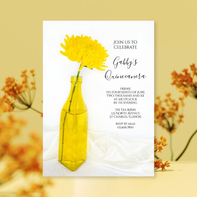 Invitación Flor amarilla en Fiesta Quinceanera blanco (Subido por el creador)