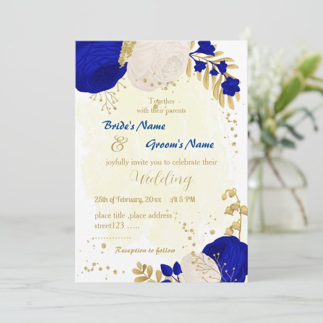 Invitación flor azul real y blanca boda botánico de oro (Anverso de pie)