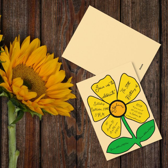 Invitación Flor de doodle de oro beige 50 cumpleaños (Subido por el creador)