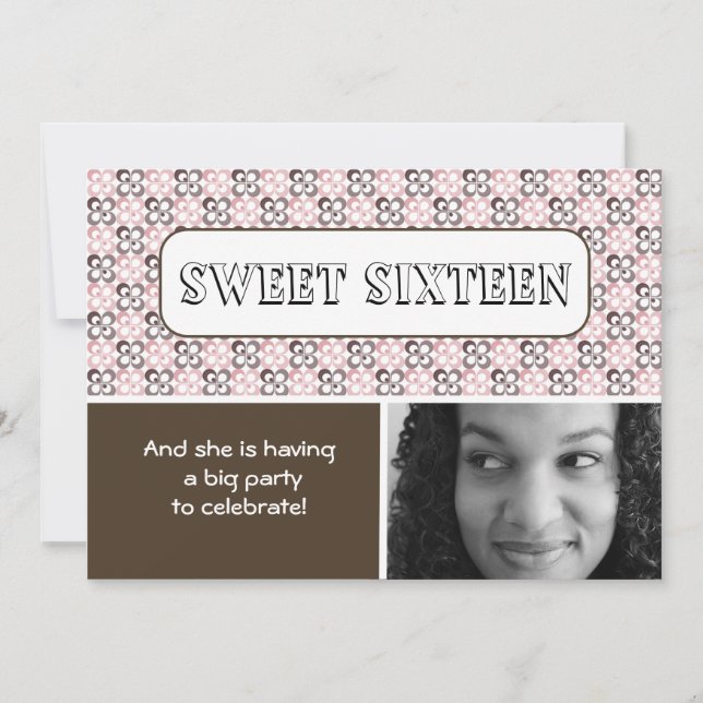 Invitación flor marrón rosa moderno con estampado dulce dieci (Anverso)