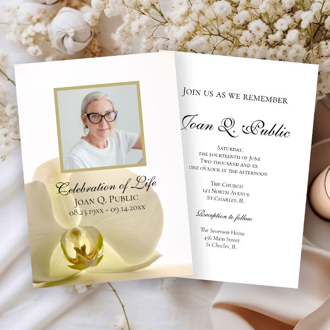 Invitación Flor orquídea en la celebración blanca de la vida (Subido por el creador)