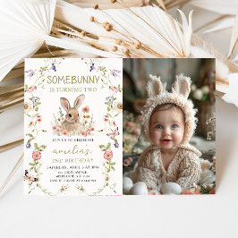Invitación Flor silvestre, foto de cumpleaños de un conejito 