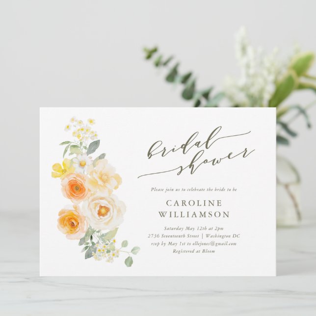 Invitación Flor suave amarillo acuarela Script ducha de novia (Anverso de pie)
