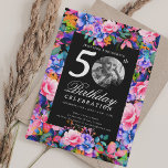 Invitación Floral arcoiris foto jardín 50 cumpleaños negro<br><div class="desc">Un elegante diseño de la fiesta "50th Birthday" con fotografía personalizada,  tipografía moderna y motivos florales en el jardín.</div>