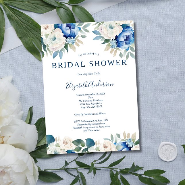 Invitación Floral azul blanco elegante Bridal Shower Invitaci (Elegant Modern Blue White Floral Flowers Greenery Bridal Shower Invitation)