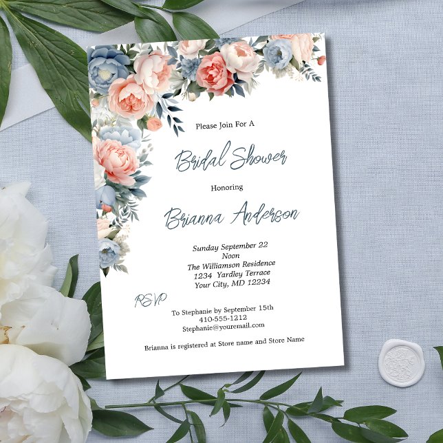 Invitación Floral blanca azul rosa Dusty Azul Elegante ducha  (Dusty Blue Pink White Floral Bridal Shower Invitation)