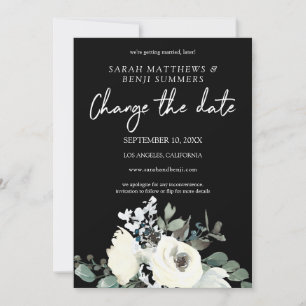 Invitación Floral blanca y azul turbia en negro cambia la fec