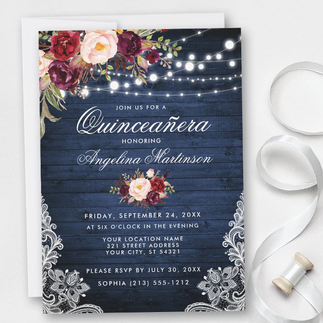 Invitación Floral de borgoña rubia de madera azul Quinceanera (Customize to add more text or photos to back of card.)
