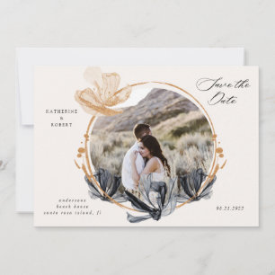 Invitación Floral de oro negro exclusiva salva la fecha