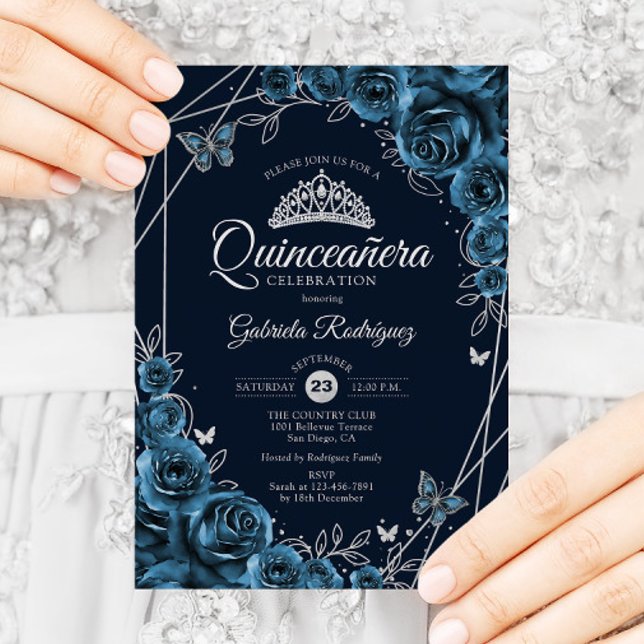 Invitación Floral de plata azul de la Marina Quinceanera (Subido por el creador)