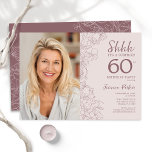 Invitación Floral Dusty Pink Surprise Foto 60º cumpleaños<br><div class="desc">Invitación a la fiesta de cumpleaños número 60 de color rosa y malva polvorientos florales con tu foto en la parte delantera de la tarjeta. Diseño elegante y moderno con detalles botánicos de dibujos y tipografía. Sencilla carta de invitación a la moda, perfecta para una elegante celebración de cumpleaños femenina....</div>