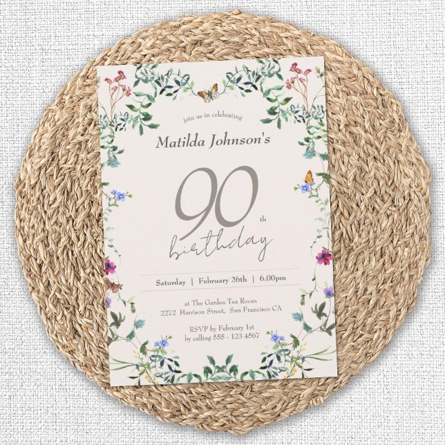 Invitación Floral Floral Elegante fiesta de cumpleaños 90 (Elegant 90th Birthday Wildflowers Floral Invitation)