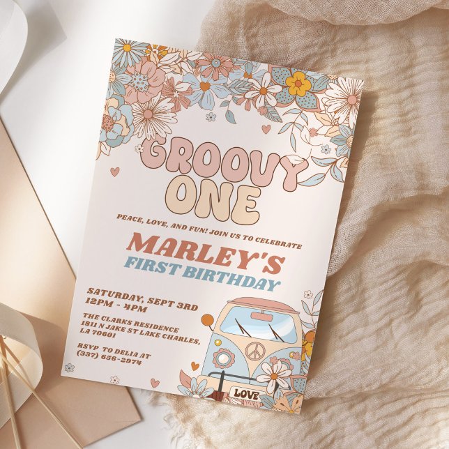 Invitación Floral Groovy Un retro Primer Fiesta de cumpleaños (Subido por el creador)