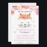 Invitación Floral Kitty Birthday Kids Curte Golden Fiesta<br><div class="desc">¿Estás listo para celebrar con estilo? ¡Presentamos nuestra adorable fiesta de cumpleaños Floral Kitty Kids Cute Golden Party Invitation! Esta encantadora invitación es ideal para su pequeño día especial, ya sea su primer cumpleaños o cualquier otro hito. Con una deliciosa combinación de acentos dorados y bonitos ilustraciones de gatitos, esta...</div>
