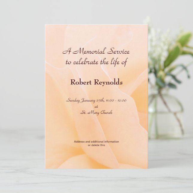 Invitación Floral Peach Rosa Memorial Service (Anverso de pie)
