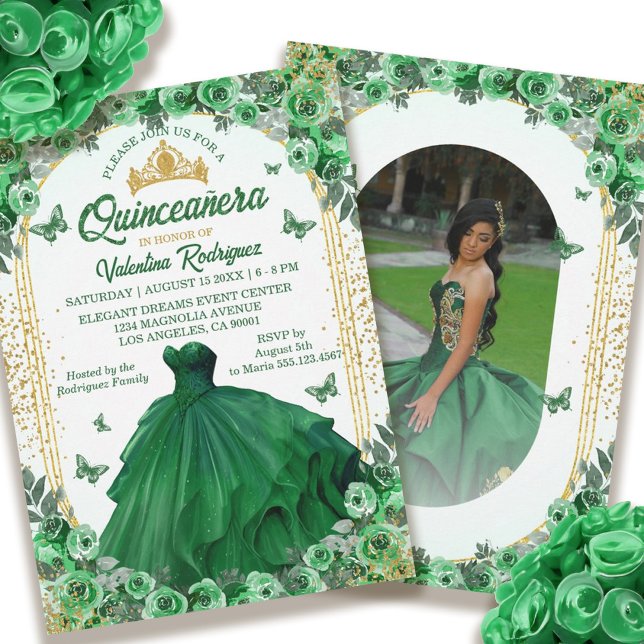 Invitación Floral Quinceanera, Purpurina de oro verde esmeral (Emerald Green Gold Glitter Floral Quinceanera Invitation)