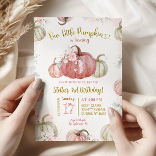 Invitación Floral rosa de Rubor nuestro cumpleaños de calabaz