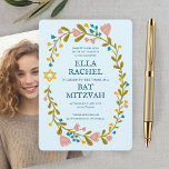 Invitación Floral Wreath Bat Mitzvah Personalizado dibujado a<br><div class="desc">¡Tarjeta perfecta para anunciar un bar mitzvah, bat mitzvah u otra celebración judía! ¡La mano hizo arte para ti! ¡TODO PERSONALIZABLE! Haga clic en "Personalizar" para editar el texto y añadir su propia foto al fondo. Haga clic en "editar usando la herramienta de diseño" para ajustar las fuentes, colores y...</div>