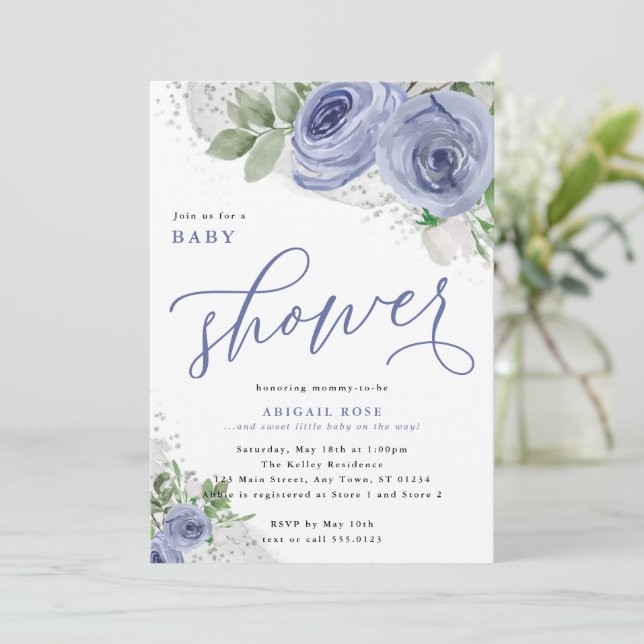 Invitación Flores acuáticas Baby Shower, azul y plateado (Anverso de pie)