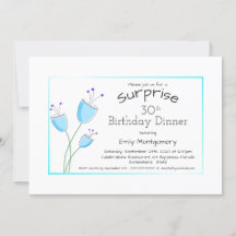 Flores azules brillantes sorprenden a los 30 años