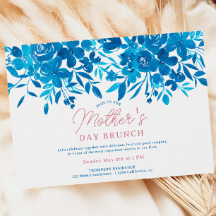 Invitación Flores azules modernas guiñan el brunch del día de
