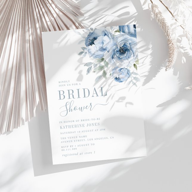 Invitación flores azules polvorientas elegantes ducha de novi (Subido por el creador)