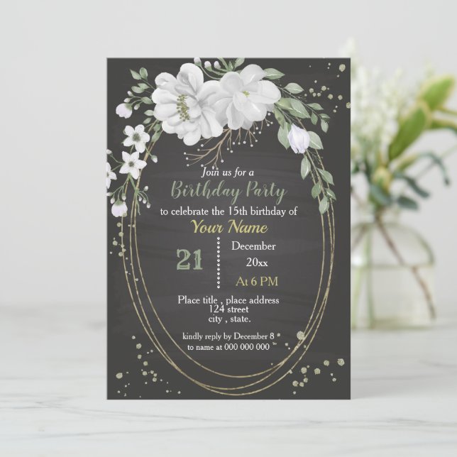 Invitación flores blancas y hojas verdes de cumpleaños oval (Anverso de pie)