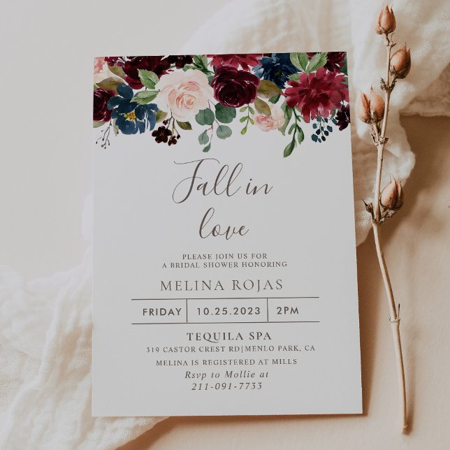 Invitación Flores clásicas caen en la ducha de novia enamorad (Subido por el creador)