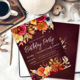 Invitación Flores de Borgoña Moda Script 60 cumpleaños