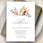 Invitación Flores de calabaza blanca de la Fiesta del Cumplea<br><div class="desc">Calabaza blanca moderna y elegante y diseño floral de flores de otoño. La suave acuarela combina con refinamiento el rosa suave y el amarillo dorado y el marrón oscuro. El otoño deja alrededor de la calabaza blanca para una exposición especial de otoño. Perfecto para tu fiesta de cumpleaños.</div>