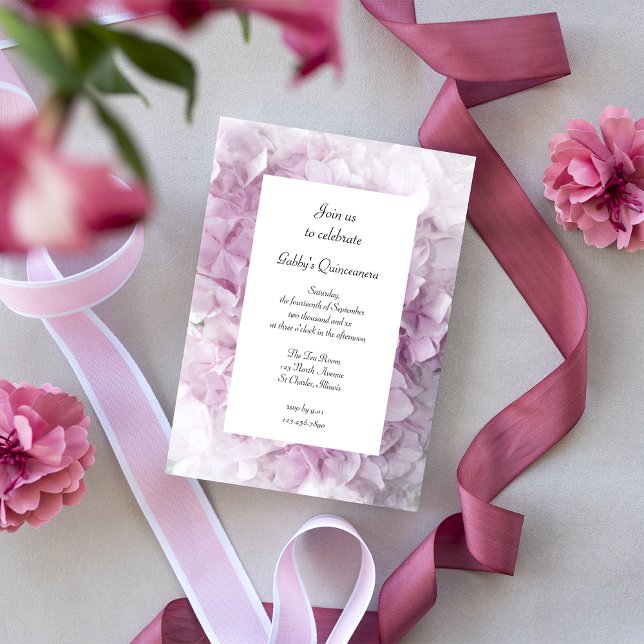 Invitación Flores de hidrangea rosa suave Quinceanera Fiesta (Subido por el creador)
