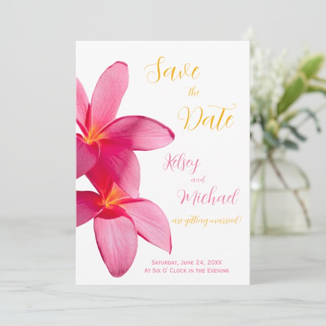 Invitación Flores de Plumeria rosa, Boda tropical, floral (Anverso de pie)