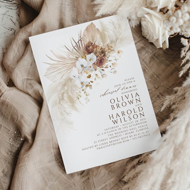 Invitación Flores de tierra y blancas Boho Ensayo Cena (Brown and White Floral Rehearsal Dinner Invitations)