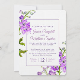Invitación Flores moradas de delfinio cambio de lugar boda