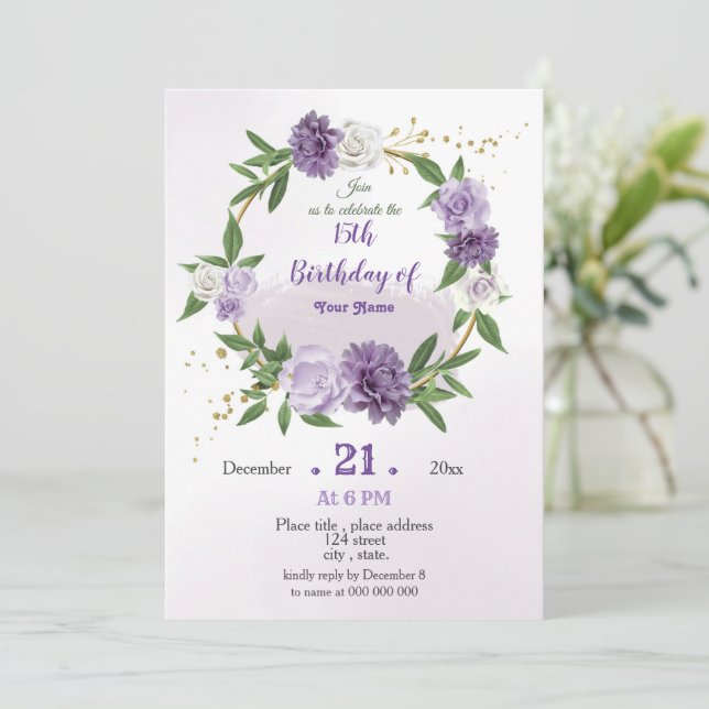 Invitación flores moradas y hojas de cumpleaños (Anverso de pie)