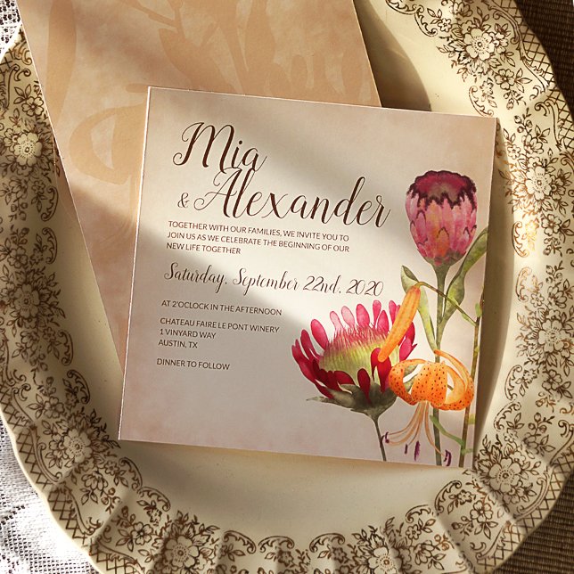 Invitación Flores rosadas de Protea y Boda de Lirio Tigre (Fall Wedding Invitation with Pink Protea Flowers and an Orange Tiger Lily)
