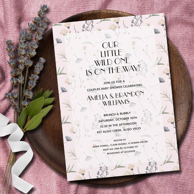 Invitación Flores salvajes Chica rosa Baby Shower (Wild One is on the Way! Wildflowers on pink girl baby shower invitations INSTANT DOWNLOAD & PRINTED)