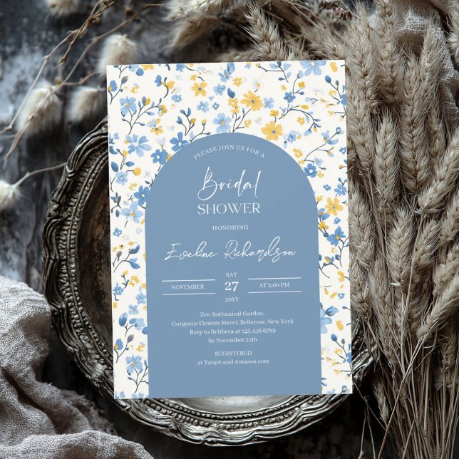 Invitación Flores silvestres color azul claro azul intenso (Boho arch colorful light blue yellow wildflowers invitation)